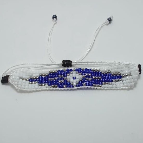 Pulsera blanca azul blanca y negra sencilla 2