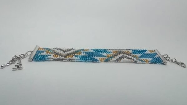 Pulsera Destino París, Elegancia geométrica con espíritu viajero